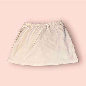 Nike Women’s Tennis Skirt Size Medium White
